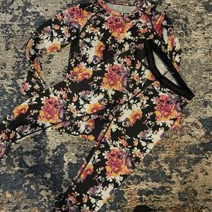 Burton girls light weight base layer medium